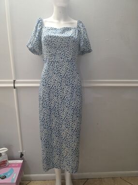 SHEIN Blue Daisy-Print Square Neck Maxi Dress